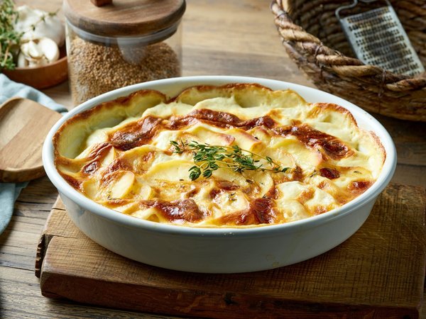 Peut-on réaliser un gratin dauphinois allégé sans crème ni fromage?